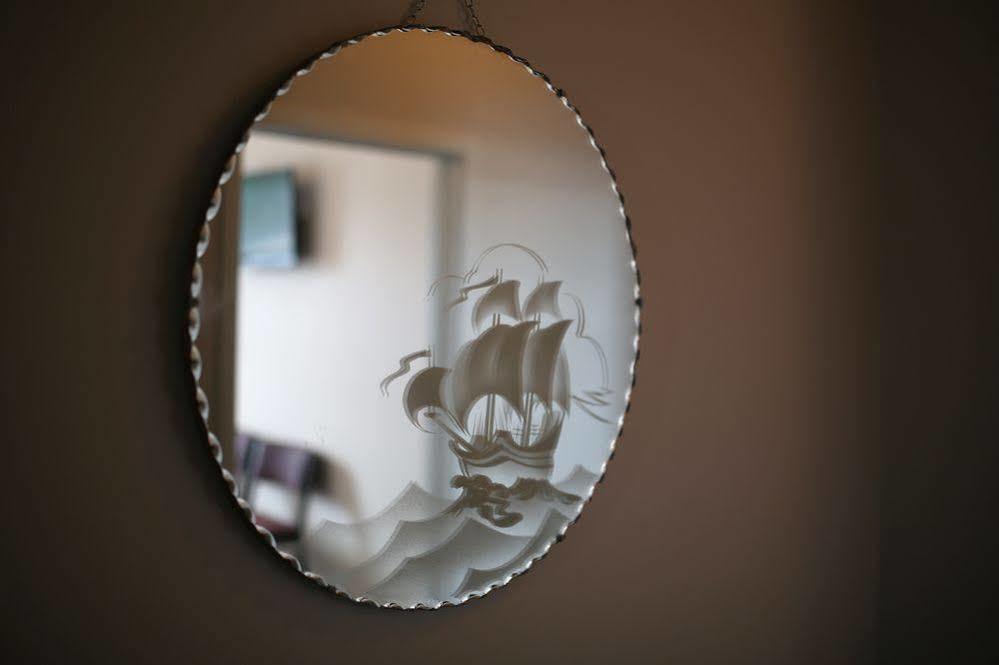Masonic Hotel Waitara ภายนอก รูปภาพ